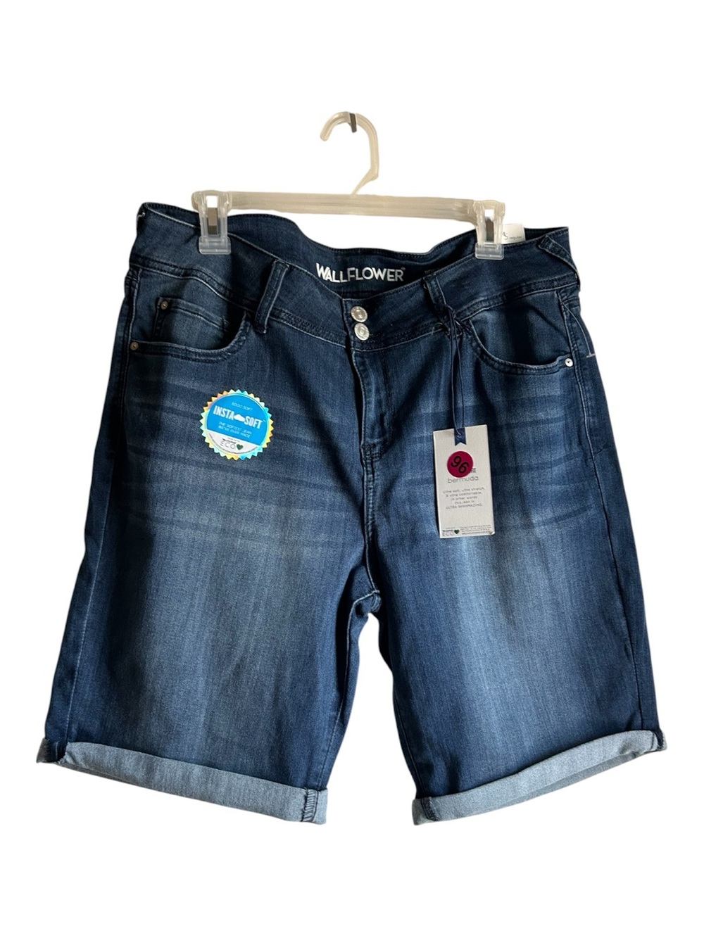 Wallflower Size 17 Blue Rolled-Hem Denim Bermuda Shorts